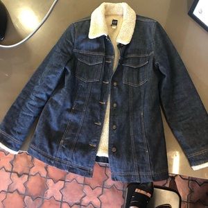 Gap dark denim sherpa lined jacket